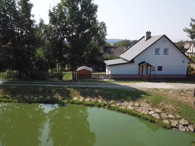 Сasa de vacaciones Ve Sneznem